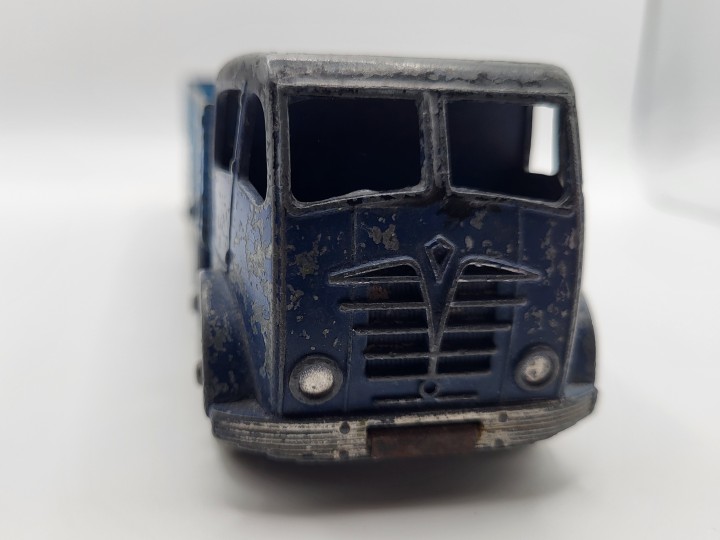 Frontal view of cab