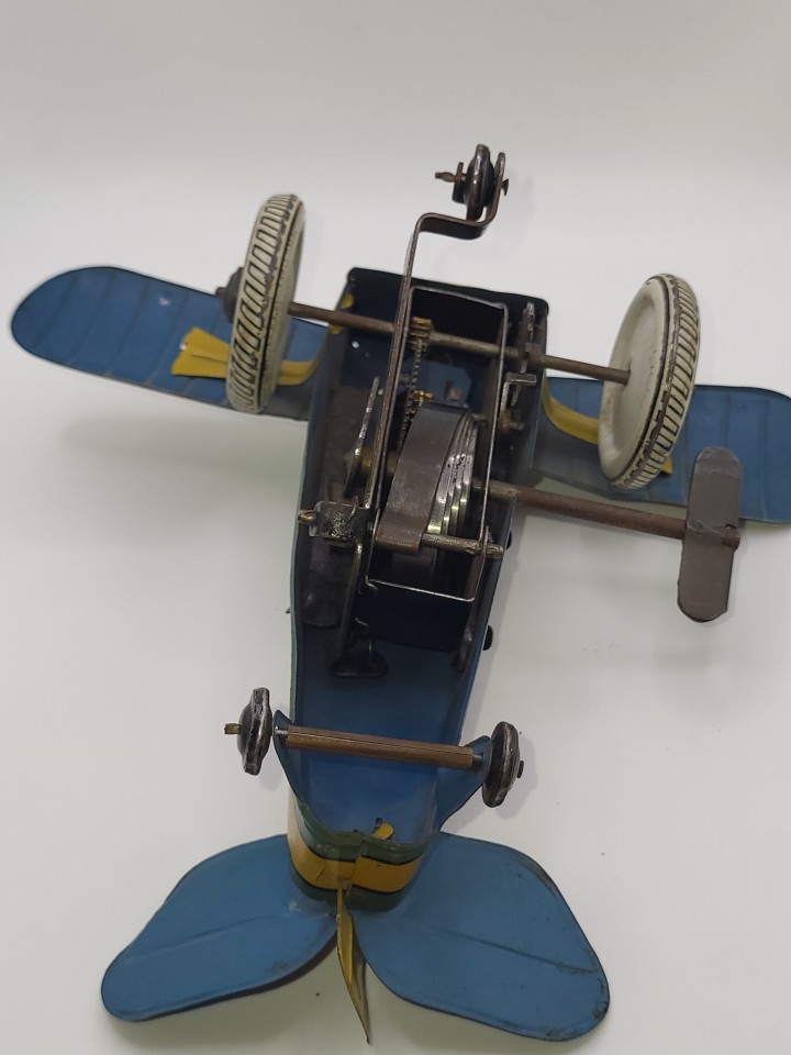 Underside mechanism