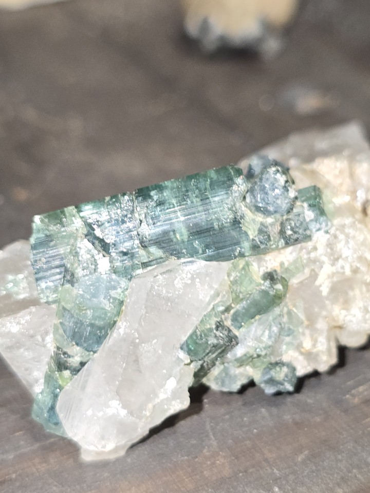 Tourmaline (Indicolite) on Quartz