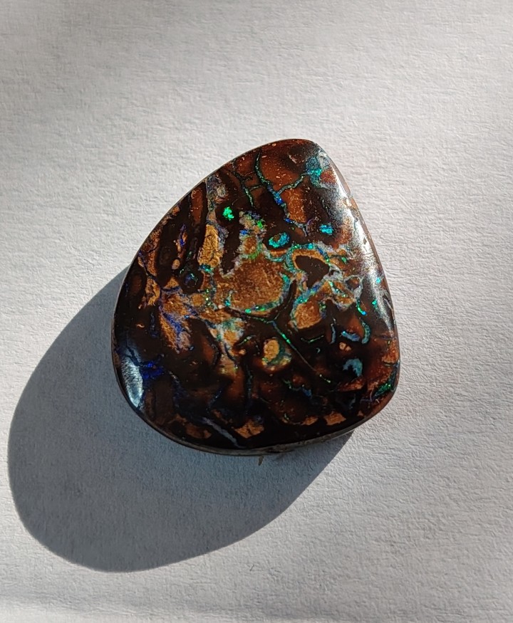 Boulder-Opal